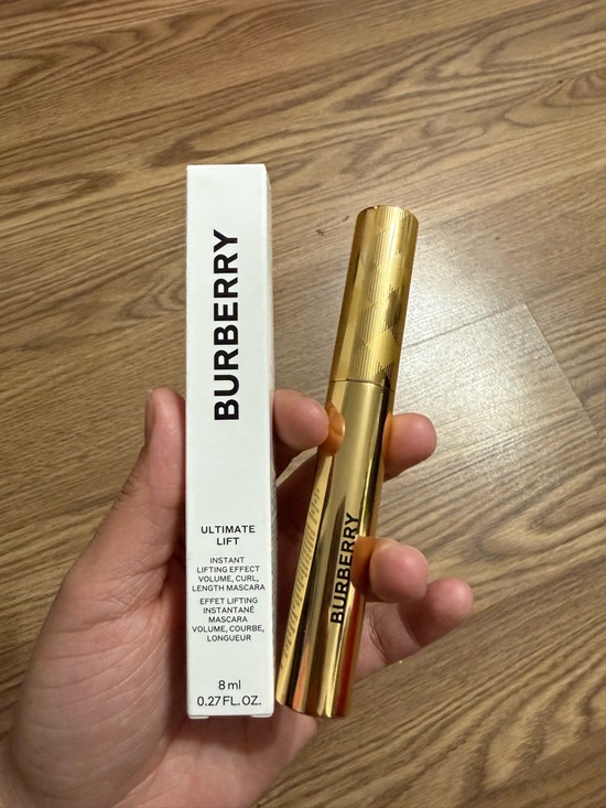Burberry Other - Burberry Ultimate Lift Mascara – Black